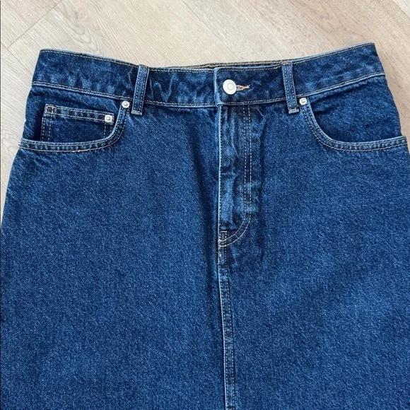 H&M denim skirt - Picture 3 of 7